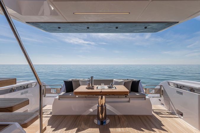 Ferretti 580 | Daeni