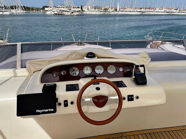 Eminence X6 | La Vie