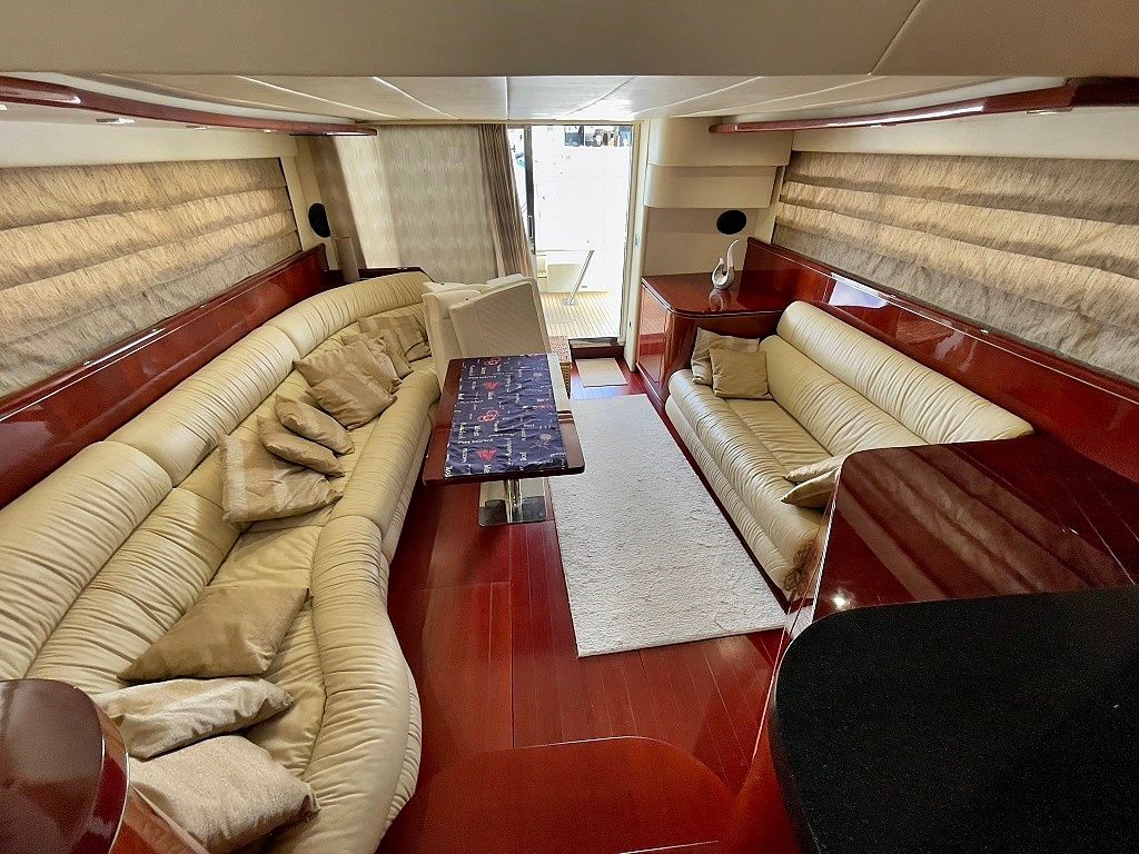 Eminence X6 | La Vie