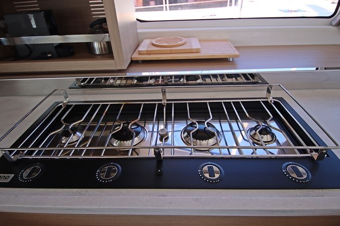 Lagoon 46 | Chill Out