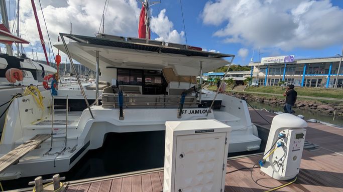 Elba 45