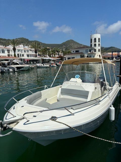 Pacific Craft 670 | 150