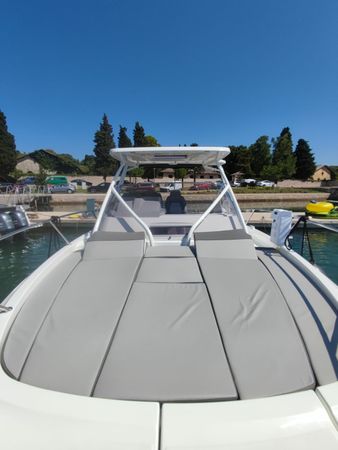 Jeanneau Cap Camarat 9.0 | Zeus