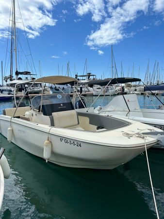 Invictus 240 FX | 24