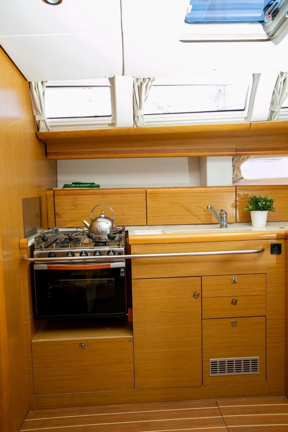 Jeanneau Sun Odyssey 49 | Mimi