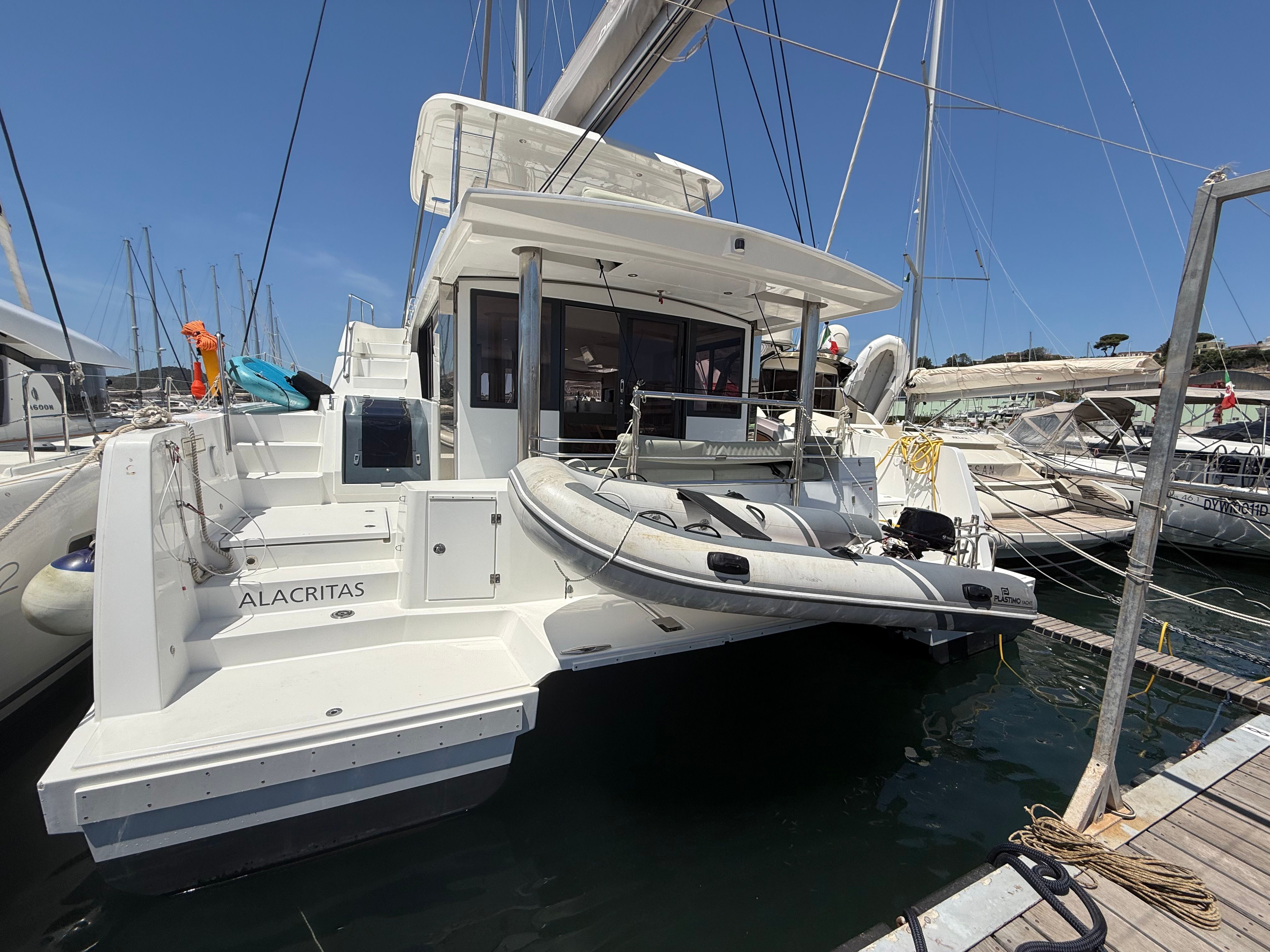 Bali 4.8 | Alacritas