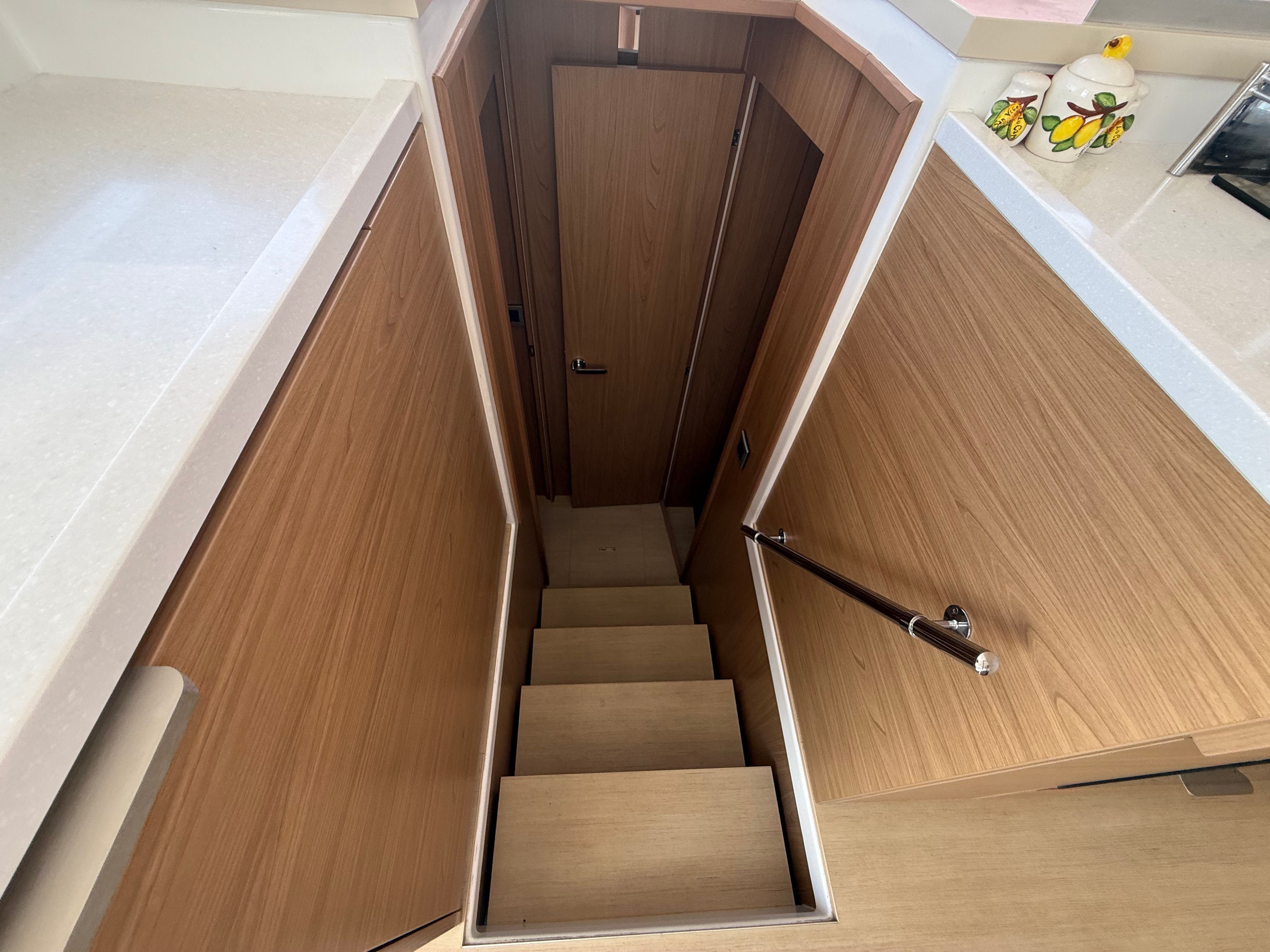 Bali 4.8 | Alacritas