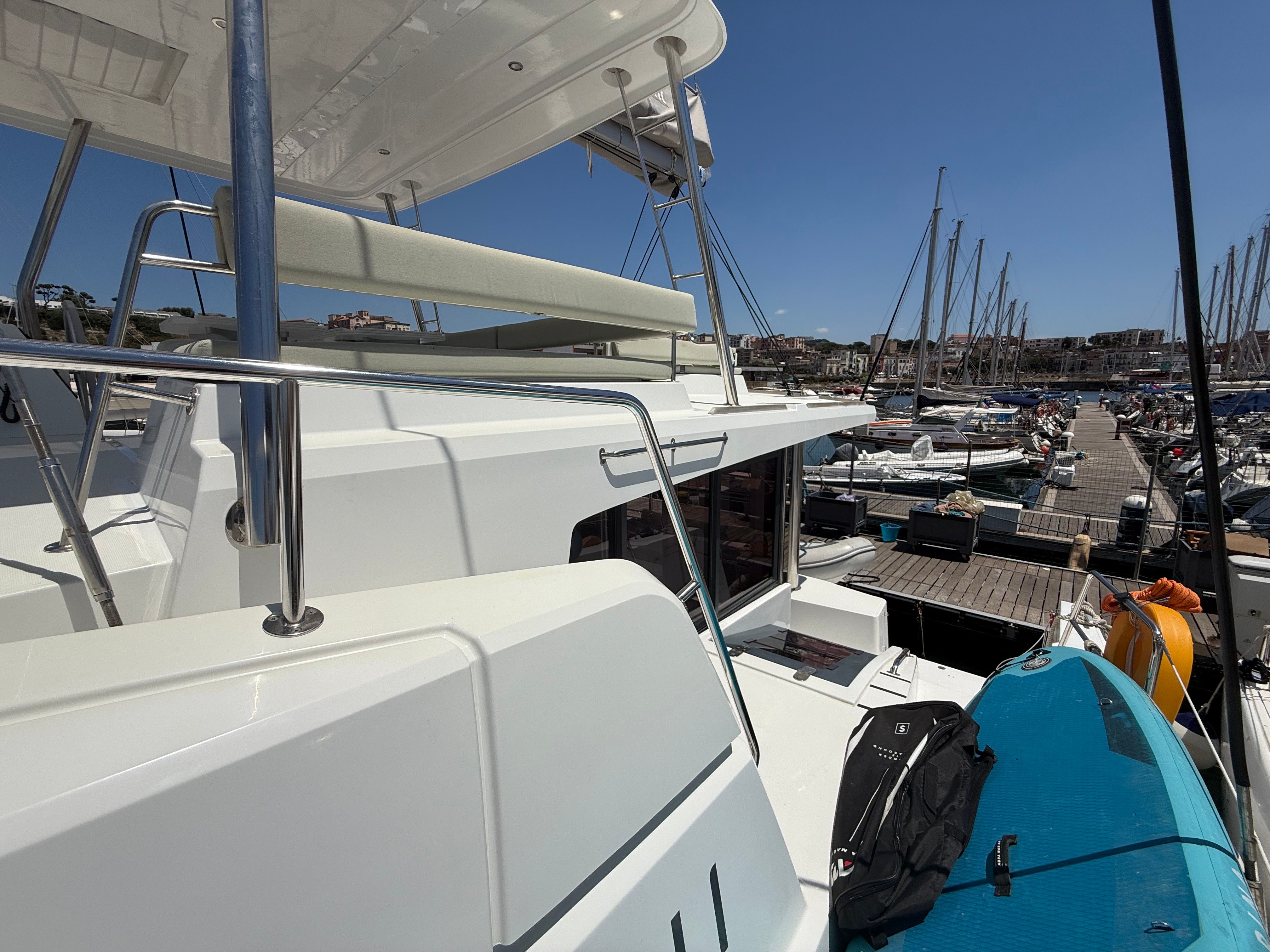 Bali 4.8 | Alacritas