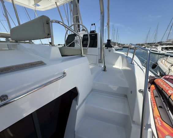 Bali 4.8 | Alacritas