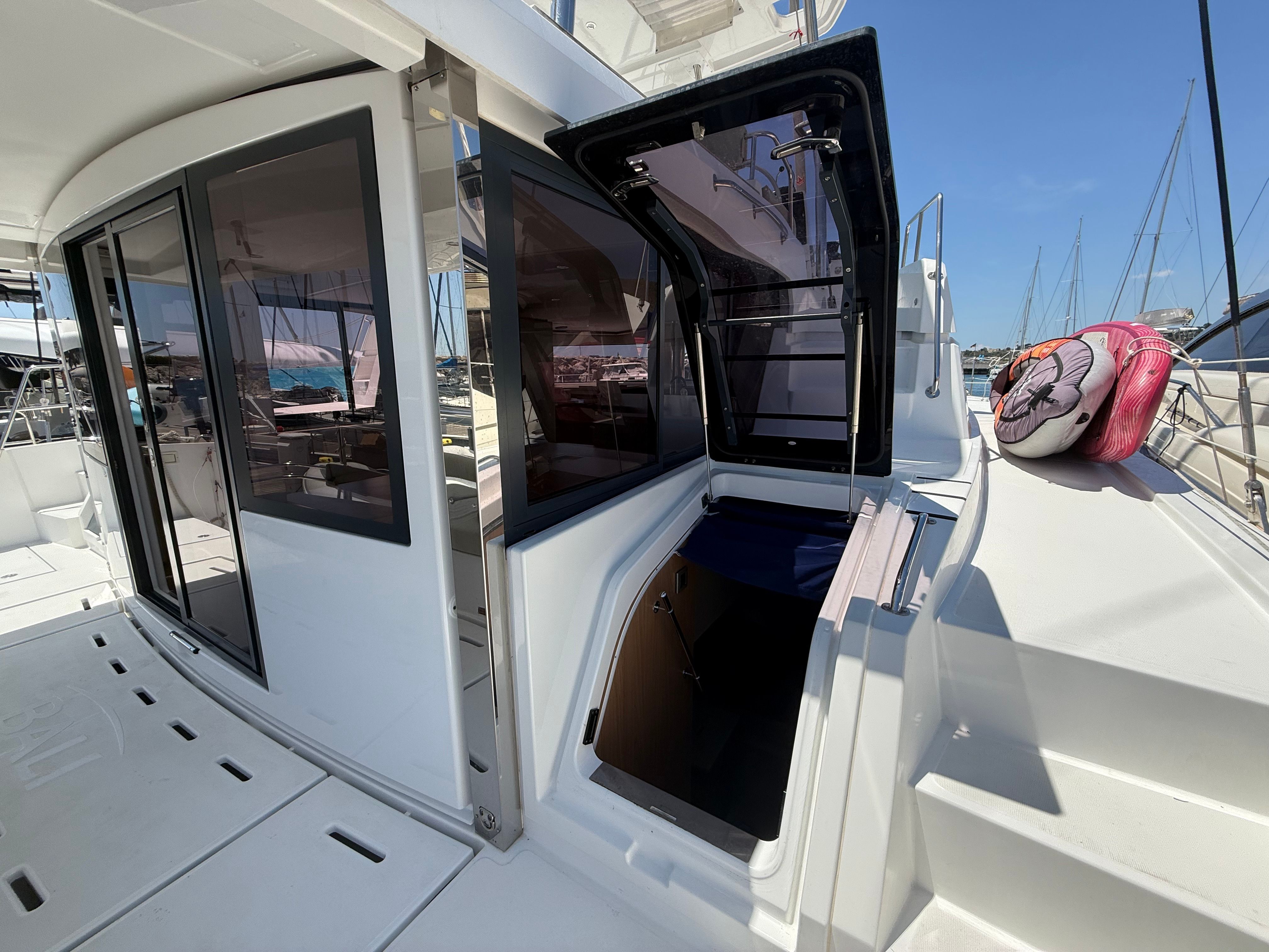 Bali 4.8 | Alacritas