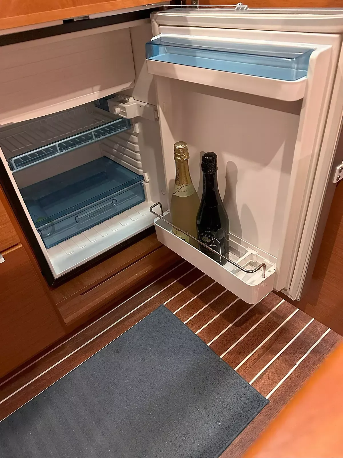 Bavaria Sport 330 | Sunset