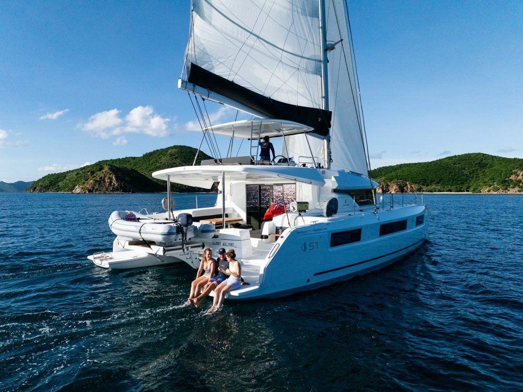 Lagoon 51 | Slinky Malinki