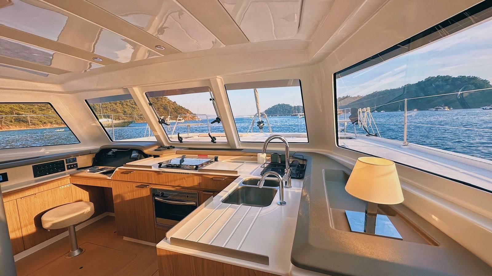 Bali Catspace | Jomo