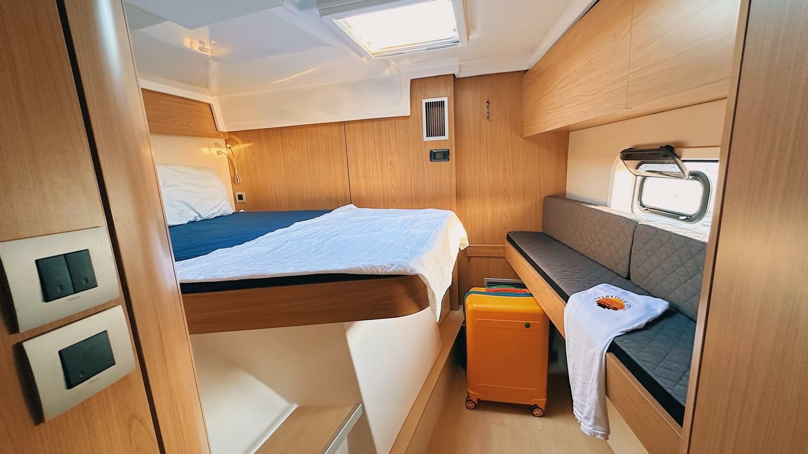 Bali Catspace | Jomo