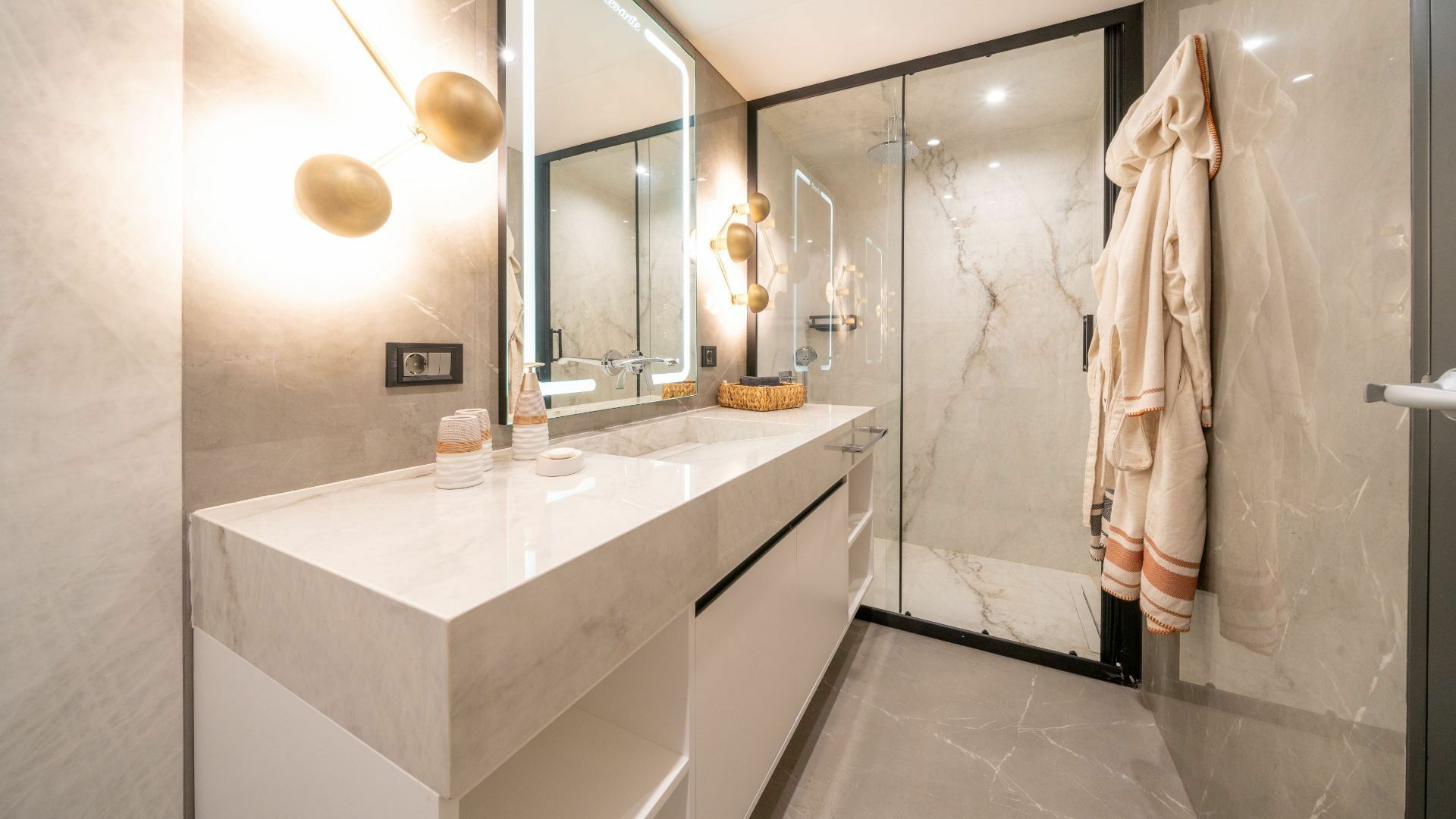 Custom Built 155 | North Wind