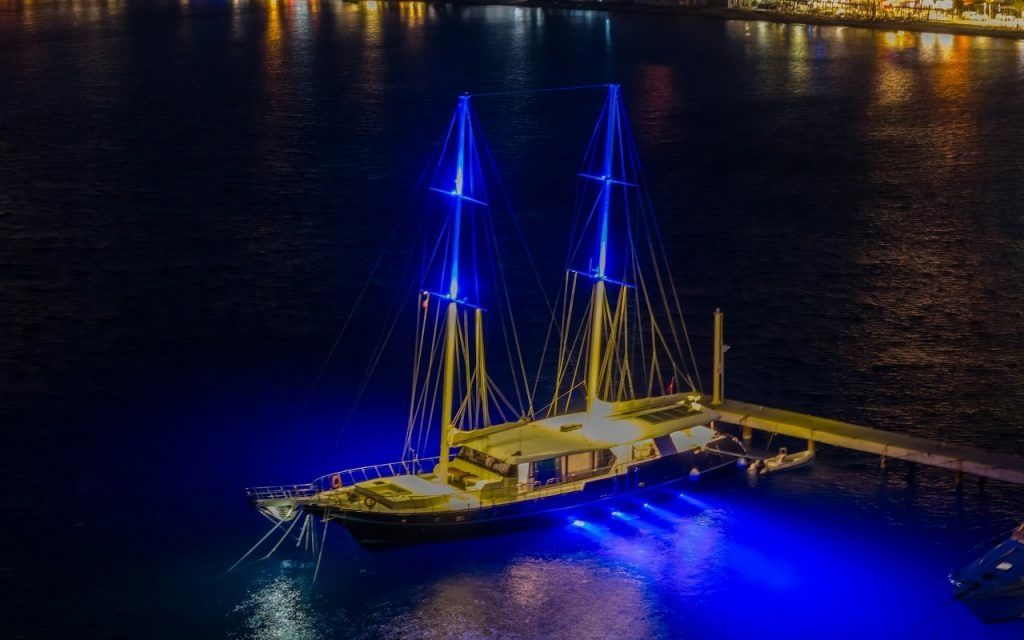 Motor Sailer 114 | S4