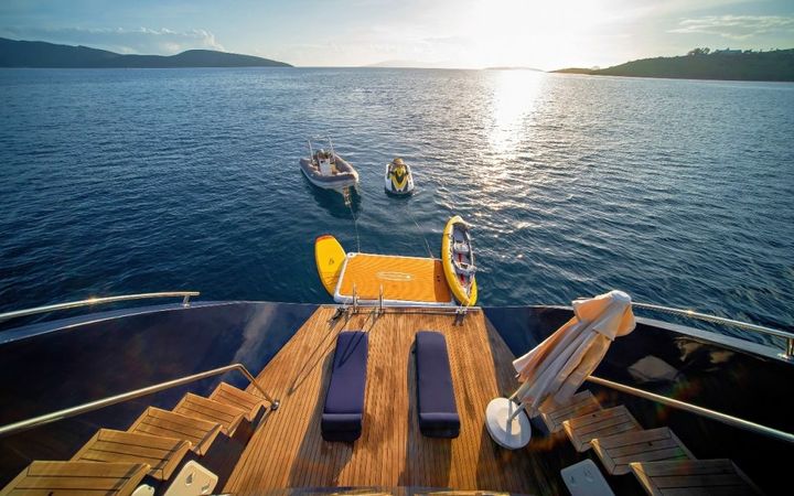 Motor Sailer 114 | S4