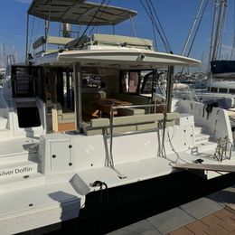 Bali 4.8 | Silver Dolphin