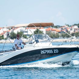 Quicksilver Activ 605 Sundeck | 12