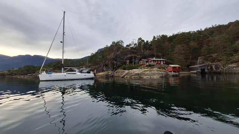 Beneteau Oceanis 43 | Leva