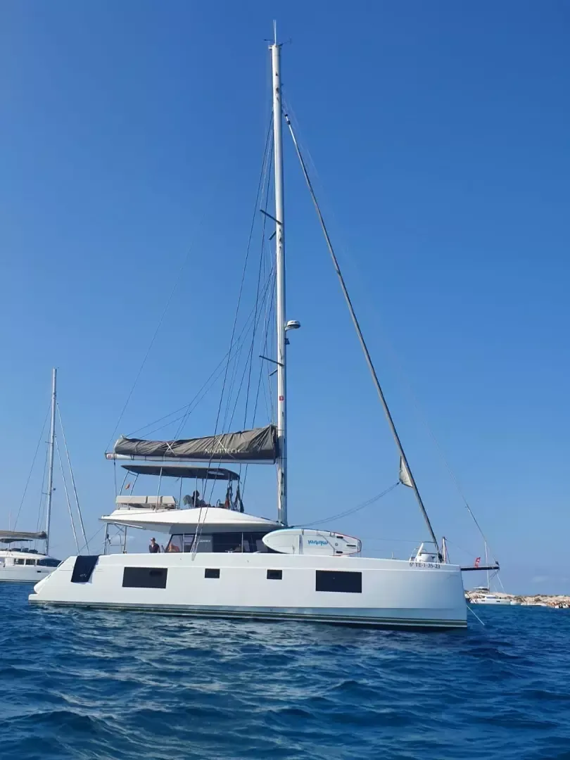 Nautitech 46 Fly | Icon Catamaran