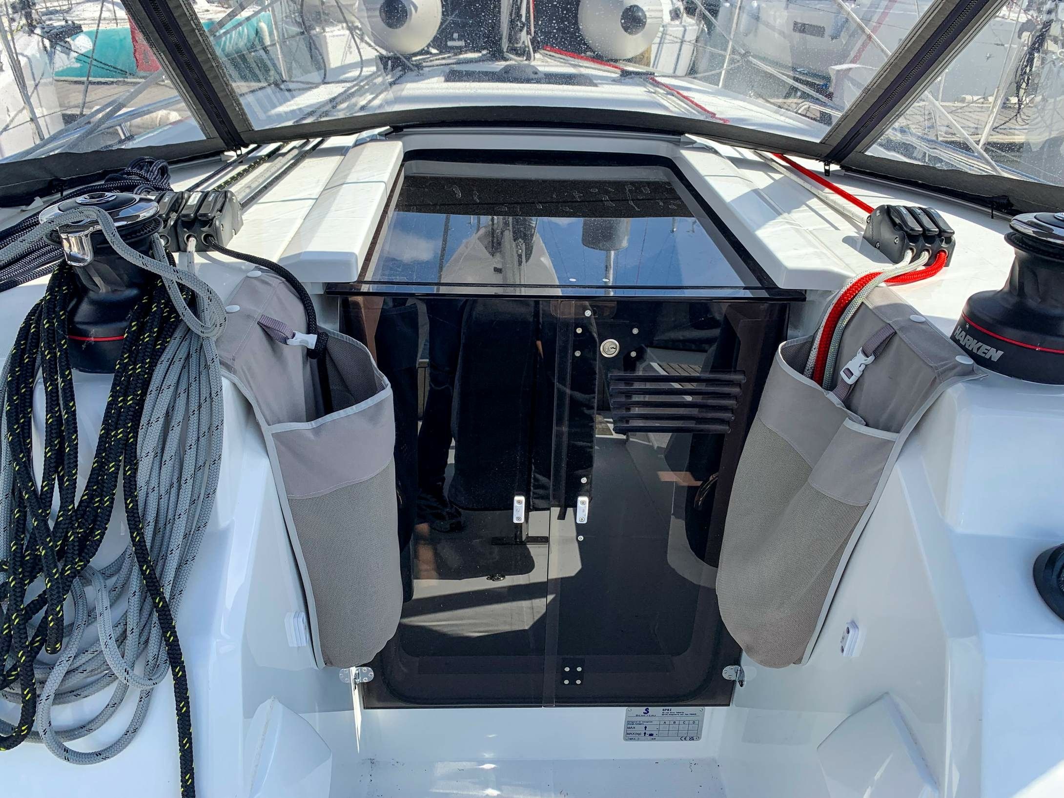 Beneteau Oceanis 34.1 | Cash-Flots