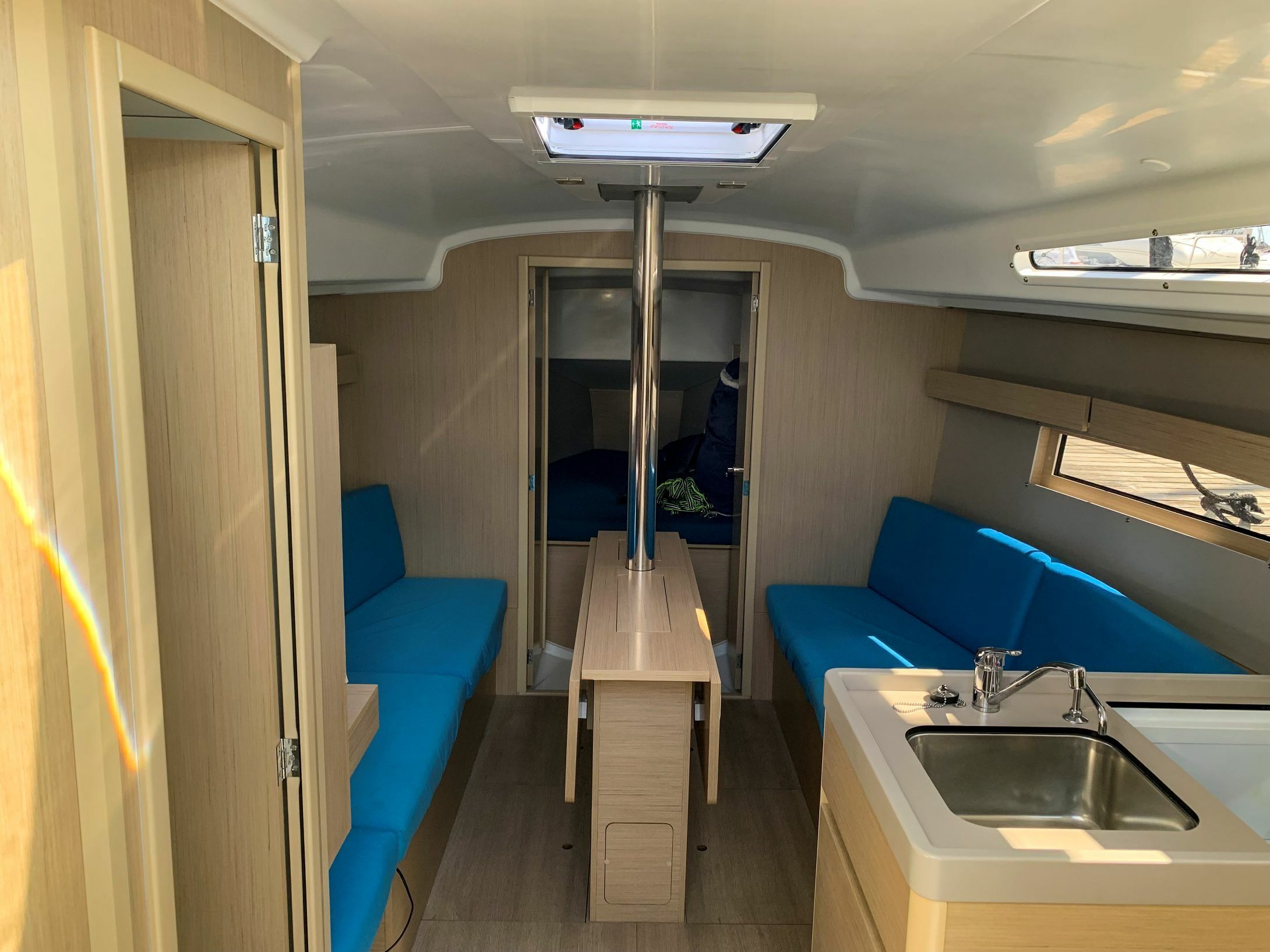 Beneteau Oceanis 34.1 | Cash-Flots