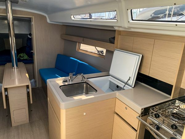 Beneteau Oceanis 34.1 | Cash-Flots