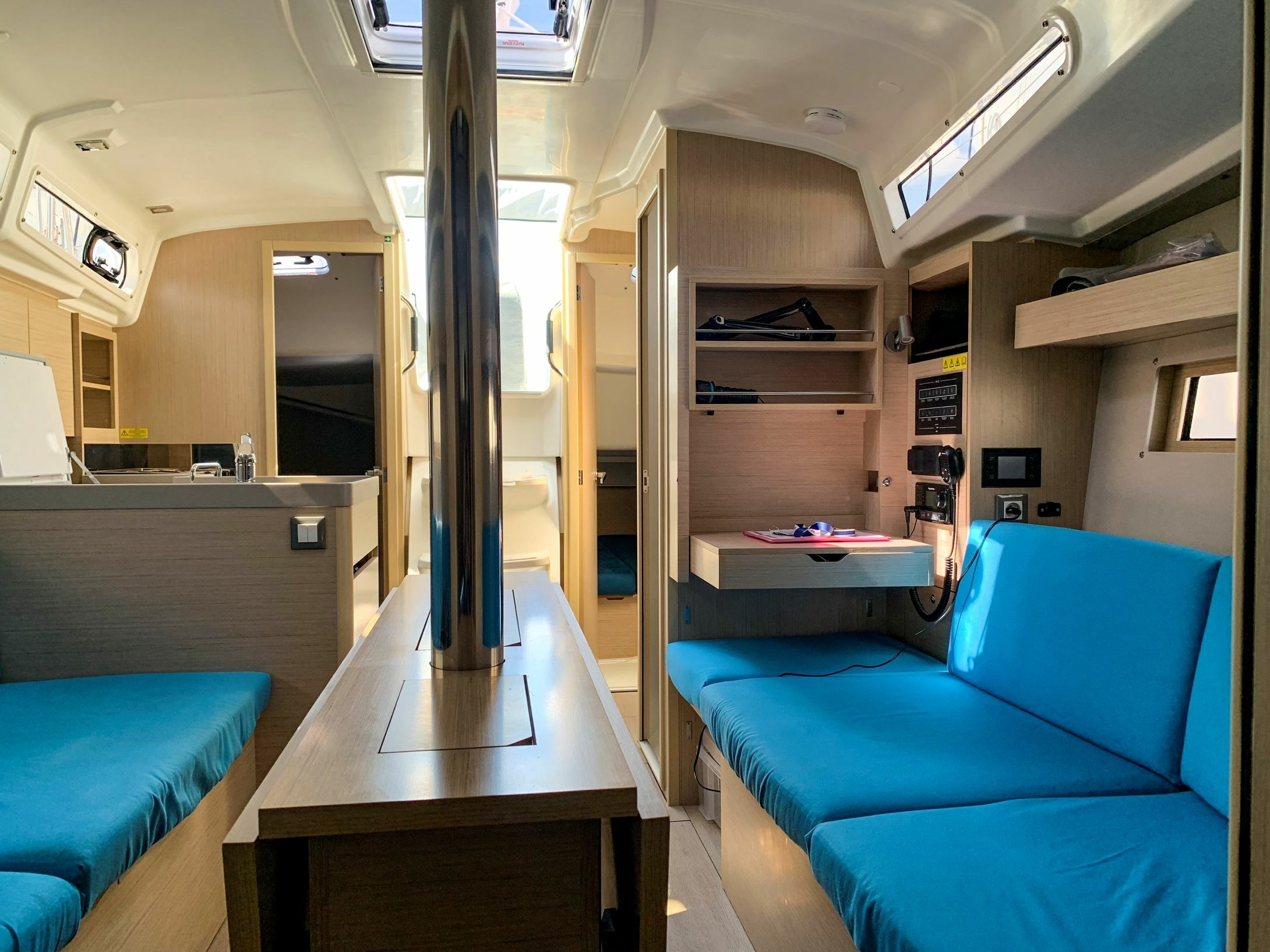 Beneteau Oceanis 34.1 | Cash-Flots