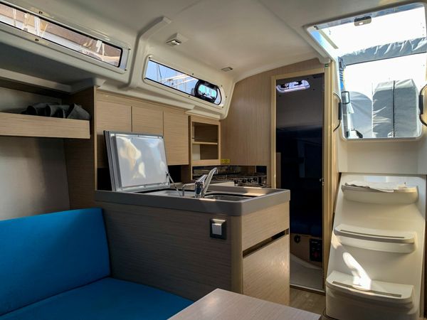 Beneteau Oceanis 34.1 | Cash-Flots