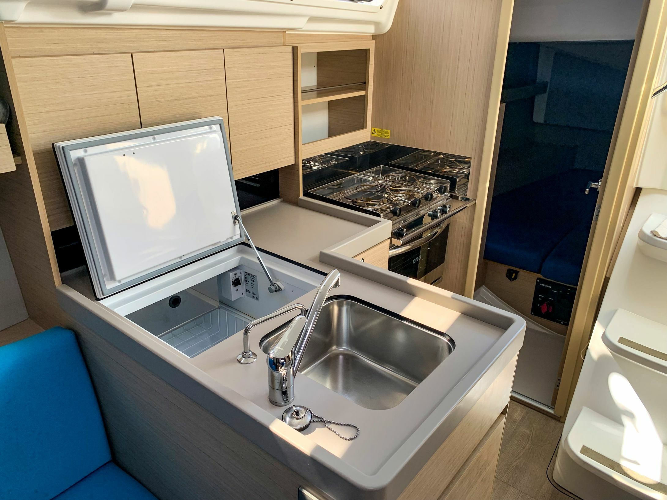 Beneteau Oceanis 34.1 | Cash-Flots