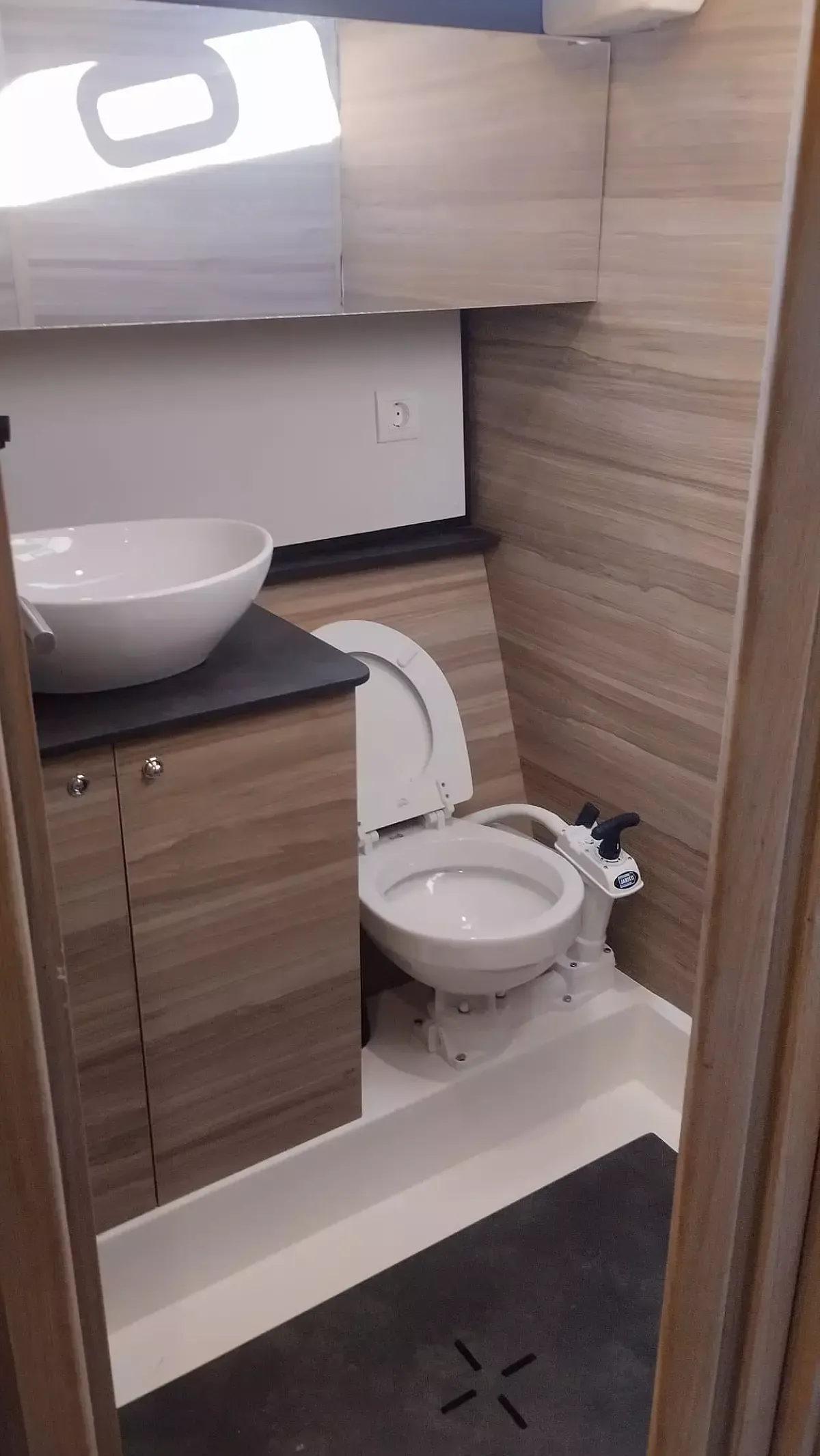 D and D Kufner 54 | Extraordinarius