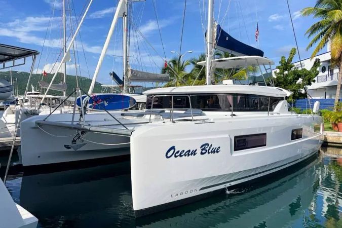 Lagoon 46 | Ocean Blue