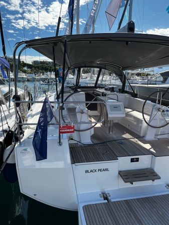 Bavaria C38 | Black Pearl