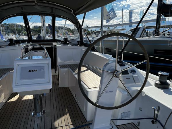 Bavaria C38 | Black Pearl