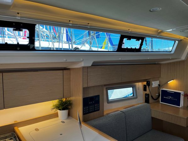 Bavaria C38 | Black Pearl