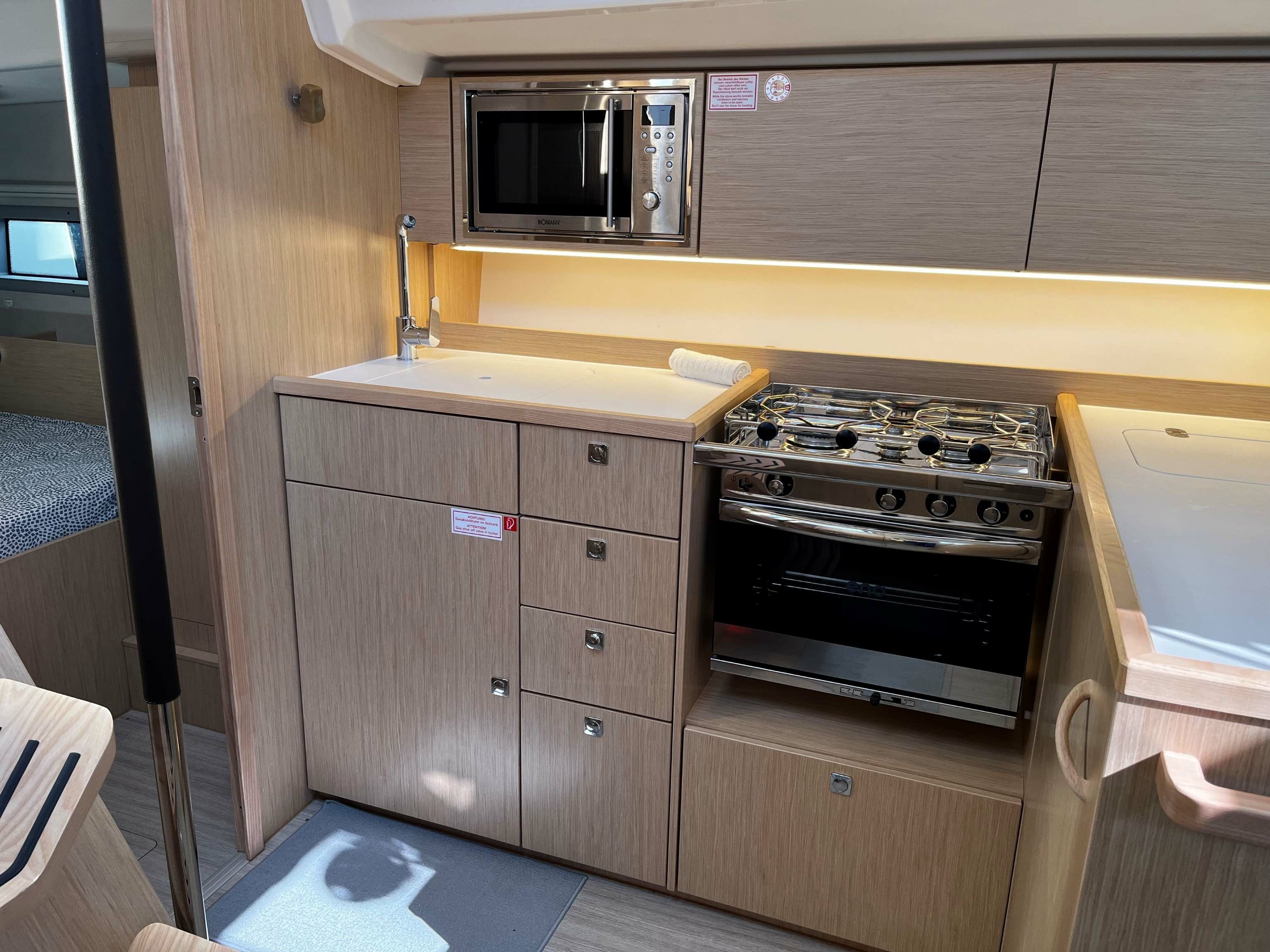 Bavaria C38 | Black Pearl