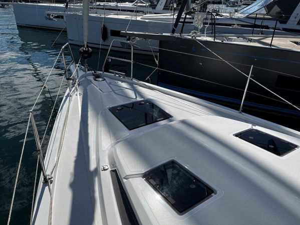 Bavaria C38 | Black Pearl