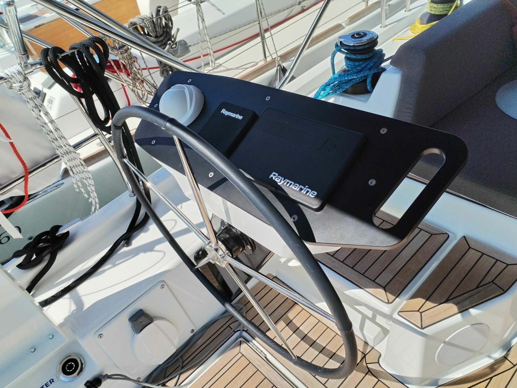 Dufour 44 | Virtuoso