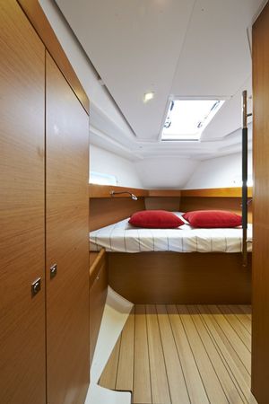 Jeanneau Sun Odyssey 410 | Sunrise