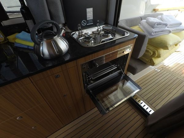 Marex 330 SCA | Malinkonija