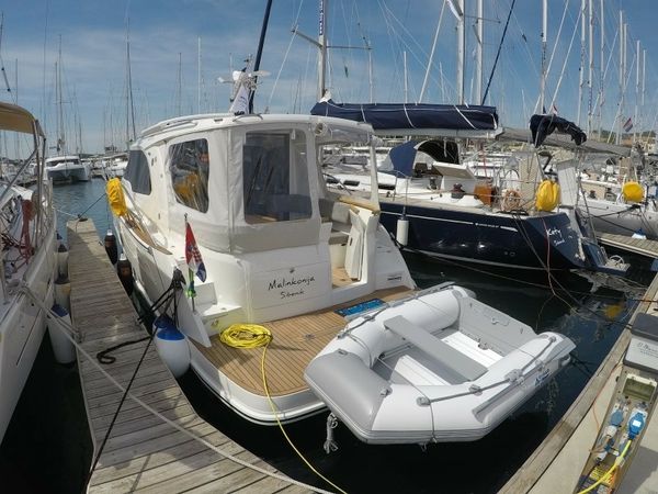 Marex 330 SCA | Malinkonija