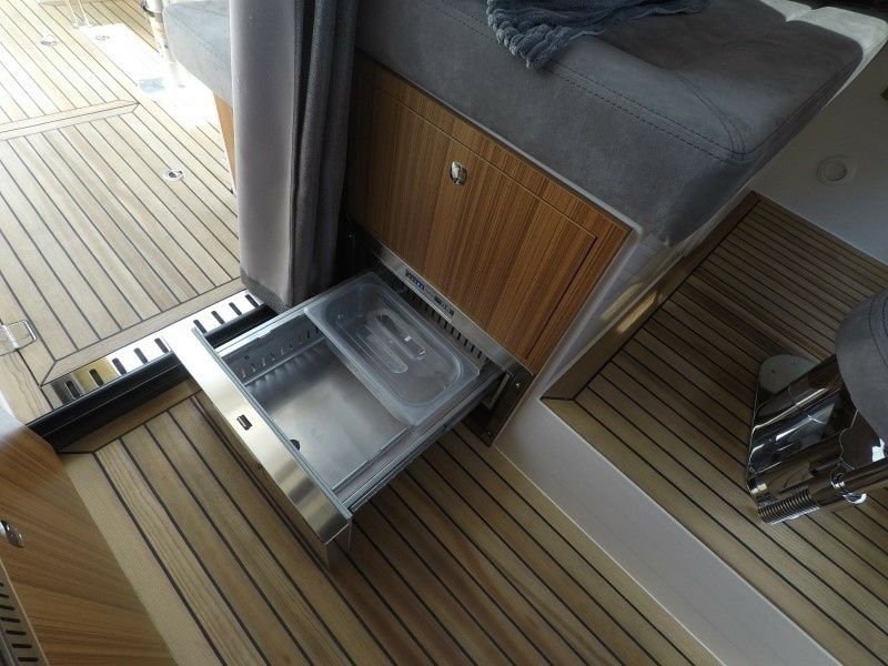 Marex 330 SCA | Malinkonija