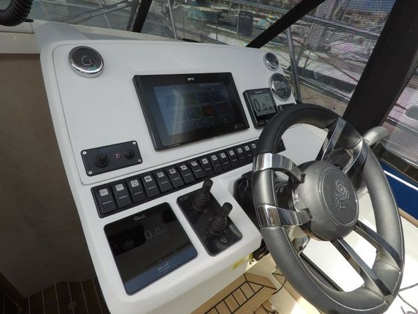 Marex 330 SCA | Malinkonija
