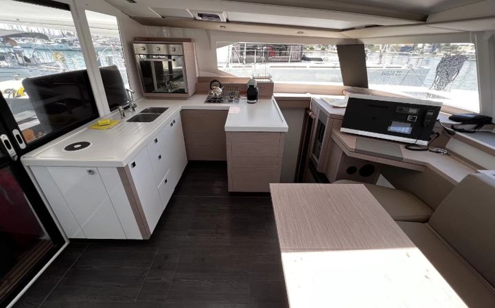 Fountaine Pajot Astrea 42 | Ibiza