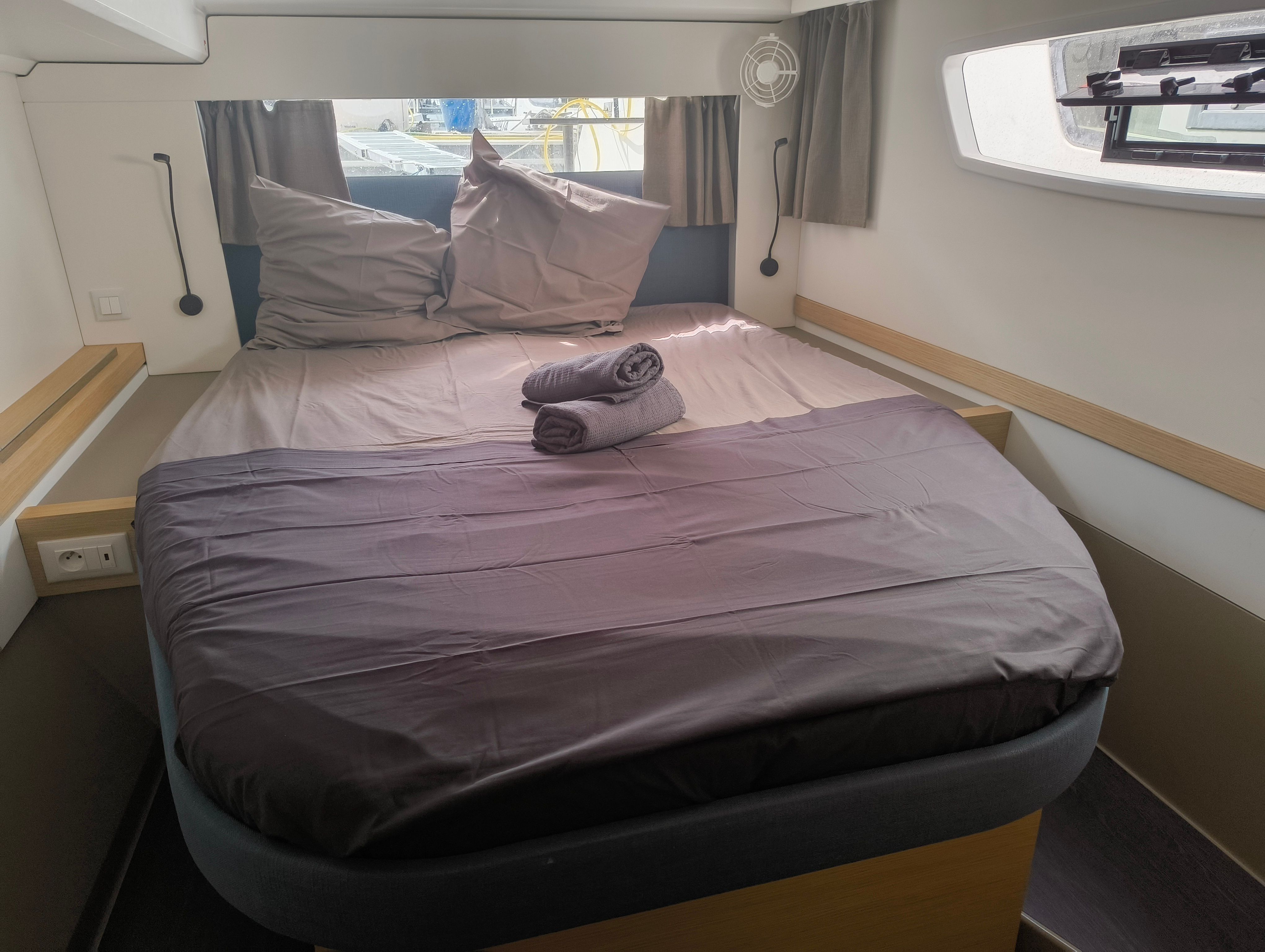 Fountaine Pajot Astrea 42 | Ibiza