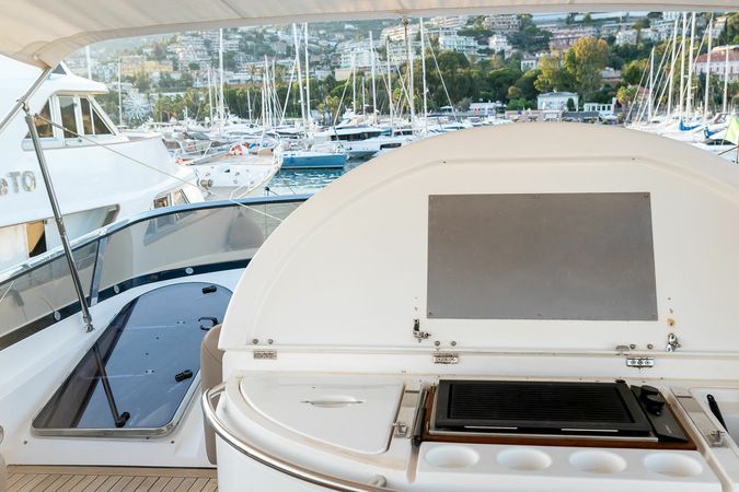 Sunseeker Manhattan 74 | Amato