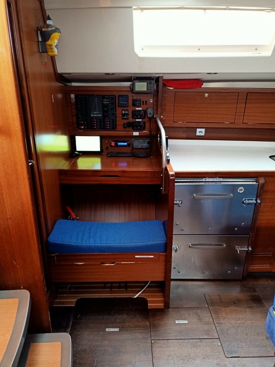 Delphia 47 | Athaman