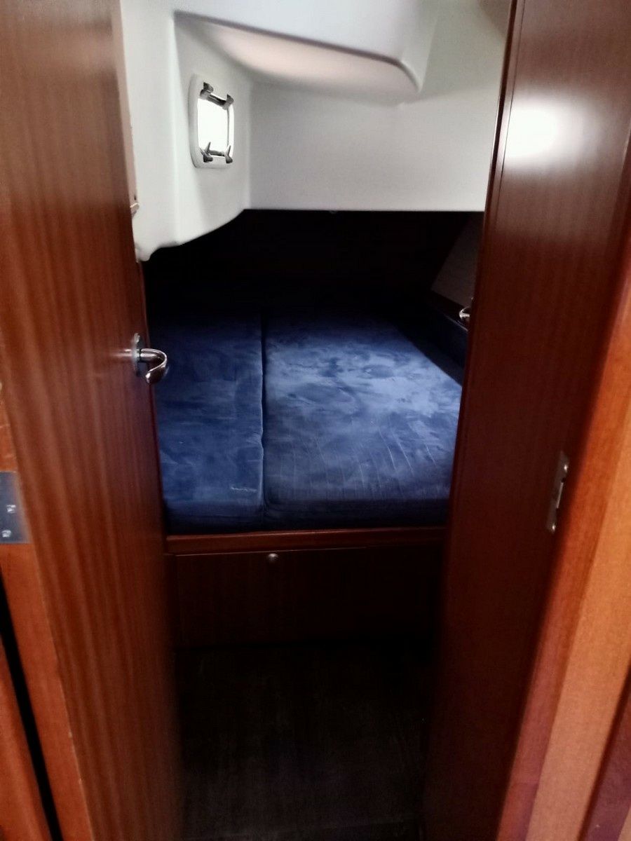 Delphia 47 | Athaman