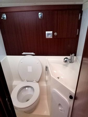 Delphia 47 | Athaman